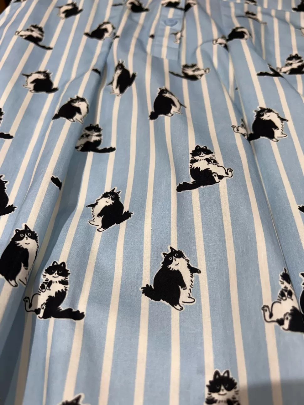 Best Sale Origami Doll A life in the wood top - black cat blue stripes