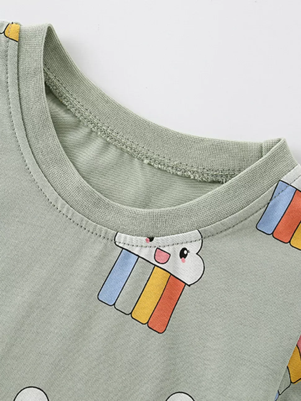 kawaii_rainbow_kids_tee_3.webp Fashion Origami Doll Kawaii rainbow kids tee