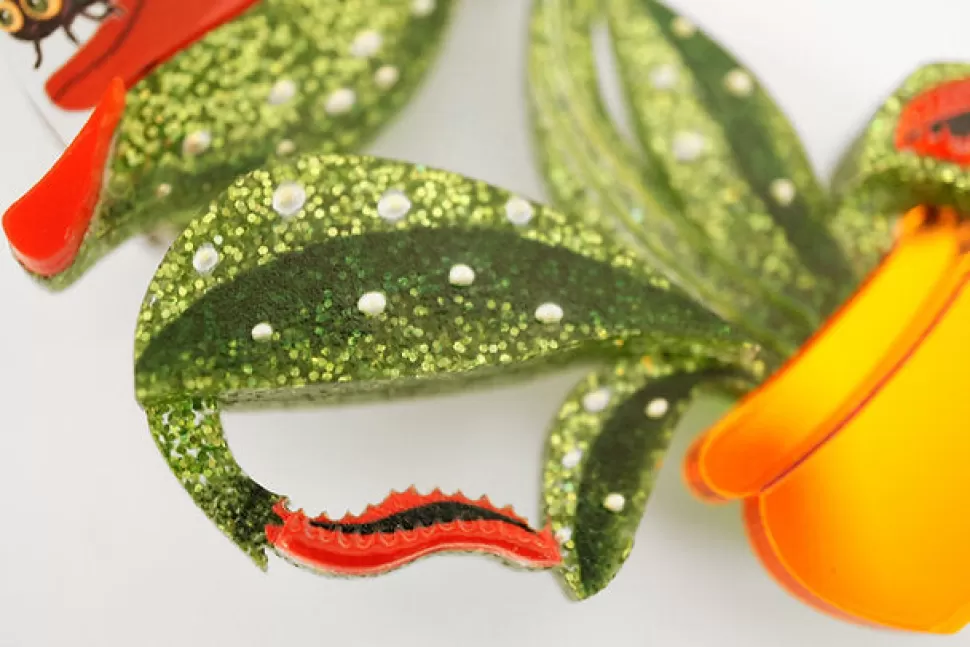 laliblue_carnivorous_plant_brooch_5.webp Hot Origami Doll Laliblue Carnivorous Plant Brooch