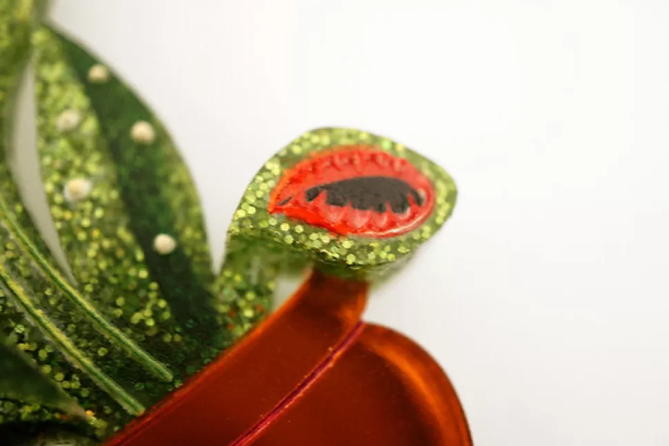 laliblue_carnivorous_plant_brooch_6.webp Hot Origami Doll Laliblue Carnivorous Plant Brooch