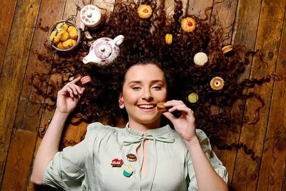 laliblue_cupcake_brooch_2.webp Hot Origami Doll Laliblue Cupcake Brooch